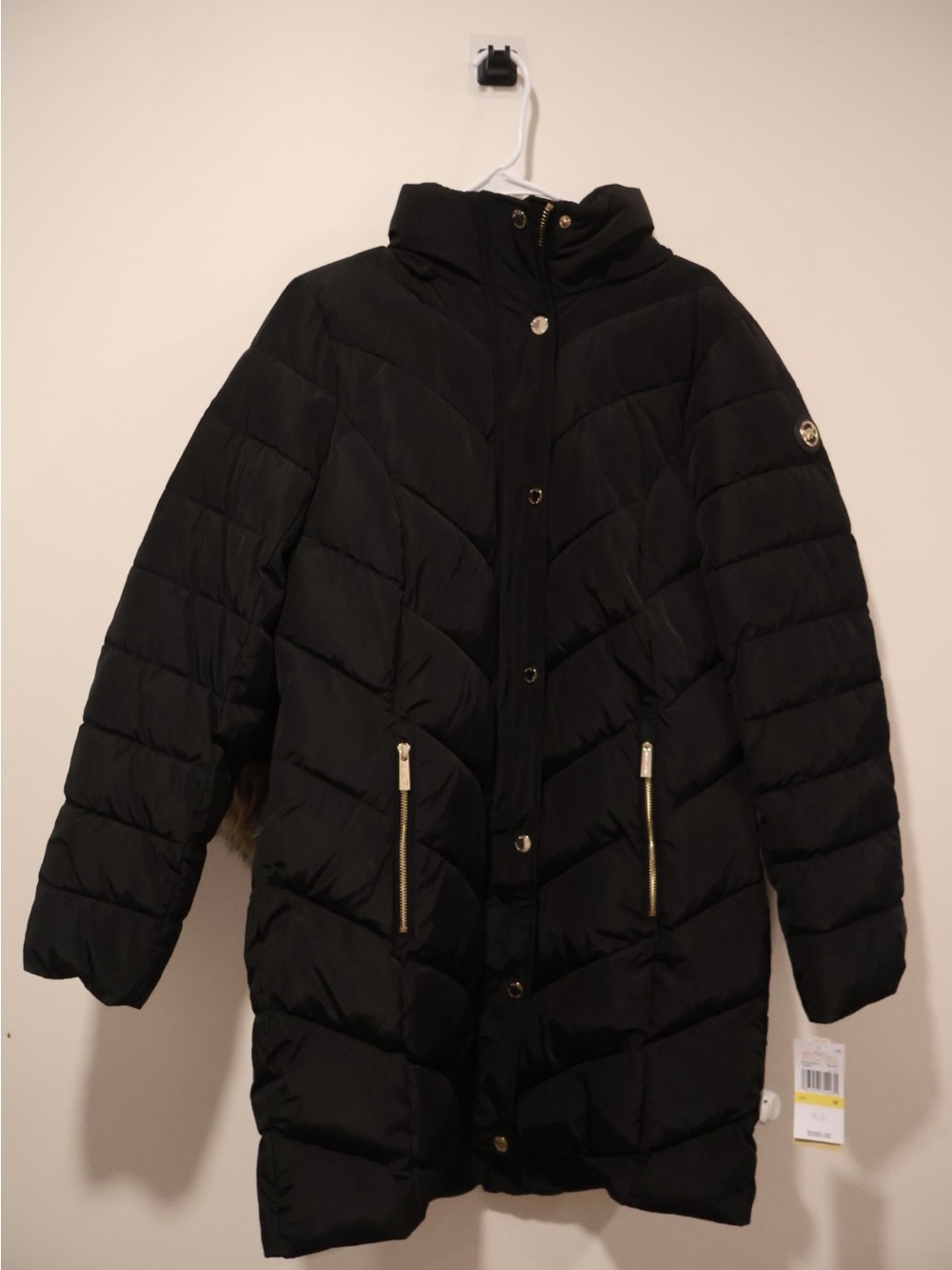 Michael Kors Black Puffer Coat with Fur Hood womens Medium, SEE PHOTOS & DETAILS